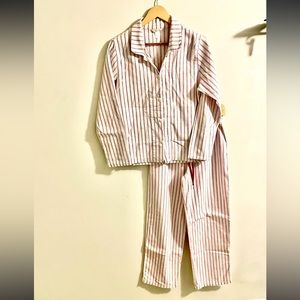 Garnet Hill organic-cotton flannel pajamas. Pink/white striped. SZ S